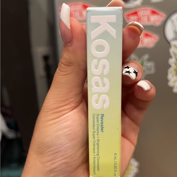 Kosas concelar shade 02W NWT! - Picture 2 of 4